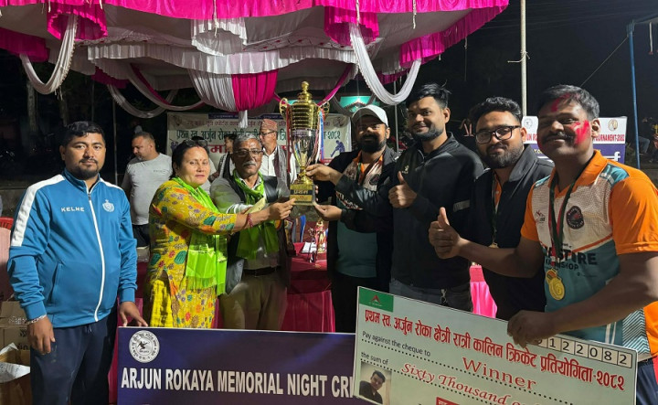 प्रसुन्नालाई ‘युके ब्युटी एण्ड ब्रेन’ को तेस्रो उपाधि